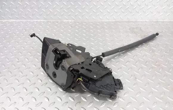Land Rover Range Rover Sport L494 Rear door lock 938827102 938829104 938803105