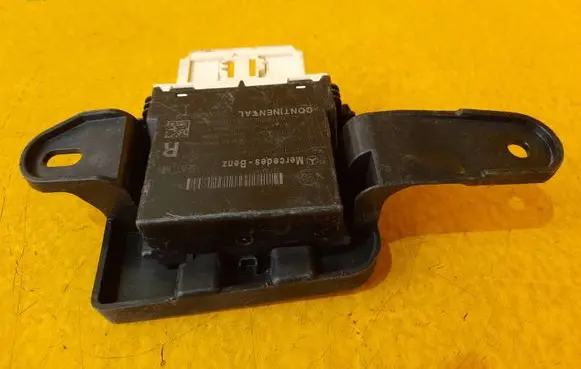 Mercedes-Benz S W223 Airbag control unit/module A2239009527