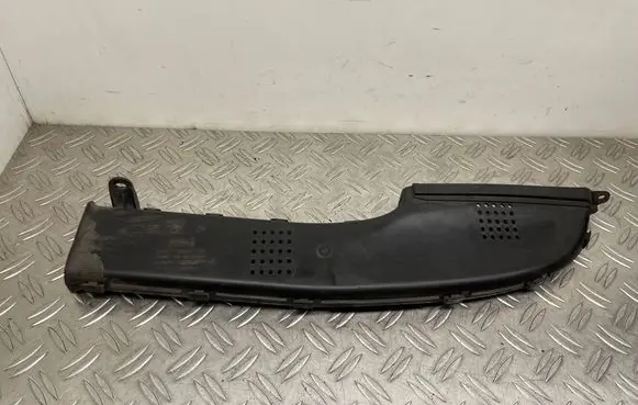 Ford Fusion II Air intake duct part DS739C675BB