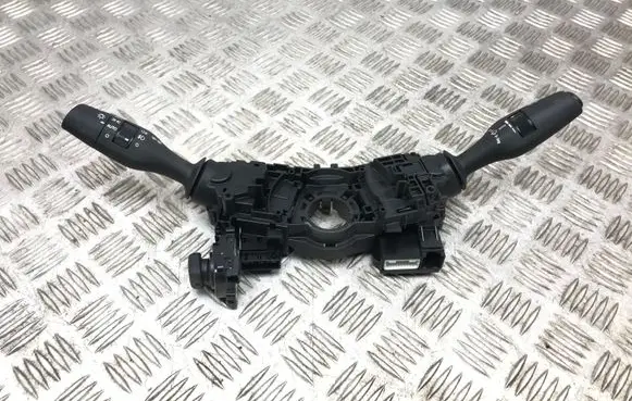 Lexus GS 250 350 300H 450H Wiper turn signal indicator stalk/switch 3035017F773 17F744
