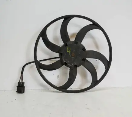 Volkswagen Golf V Fan impeller 