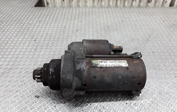 Volkswagen PASSAT B6 Starter motor 02Z911023G