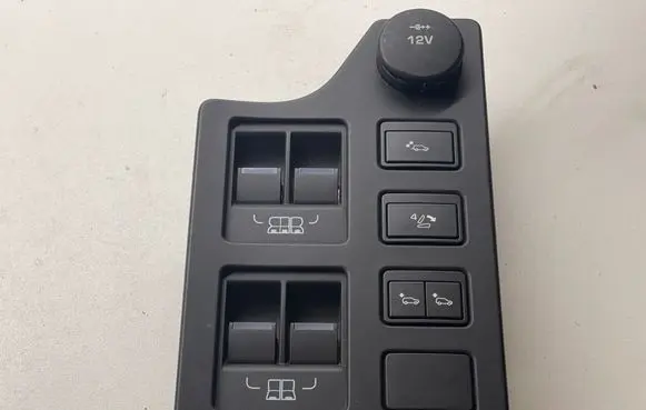 Land Rover Discovery Sport Seat control switch HY32-237B66-E