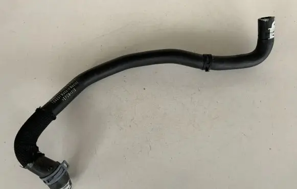 Audi Q5 SQ5 Engine coolant pipe/hose 80C819373G 80C819373GCF4
