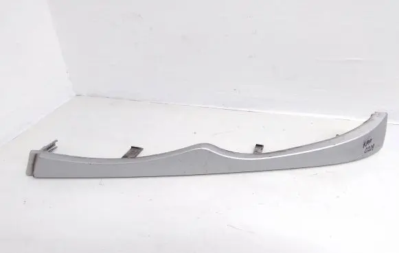 BMW 3 E46 Under headlight/headlamp trim 7030553