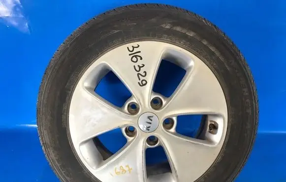KIA Soul R16 carbon fiber rim 52910B2100