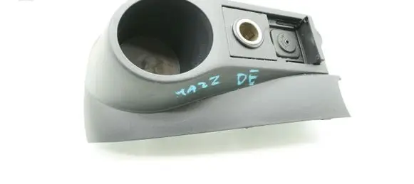Mazda 2 Glove box
