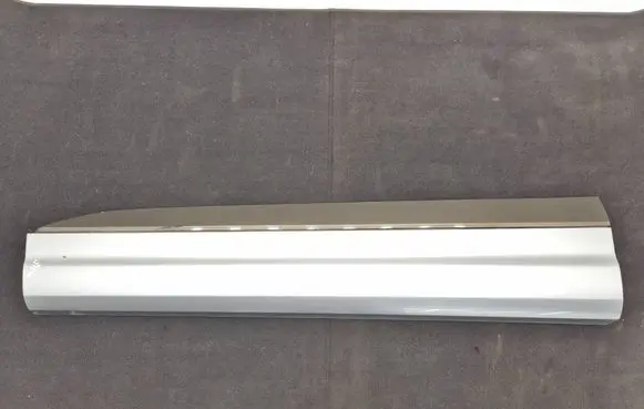 Audi Q7 4M Front door trim (molding) 4M0853959G 4M0853959GGRU
