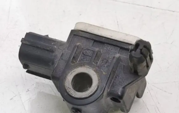 Mitsubishi ASX Airbag deployment crash/impact sensor 8651A165 110805402