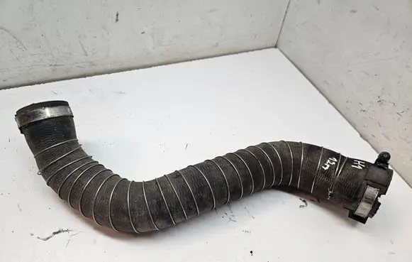 Intercooler hose/pipe