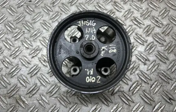 Opel Insignia A Power steering pump