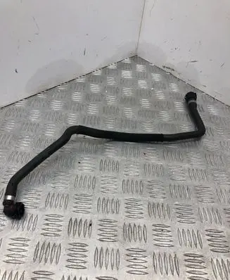 BMW 5 F10 F11 Engine coolant pipe/hose 15476810 7591092