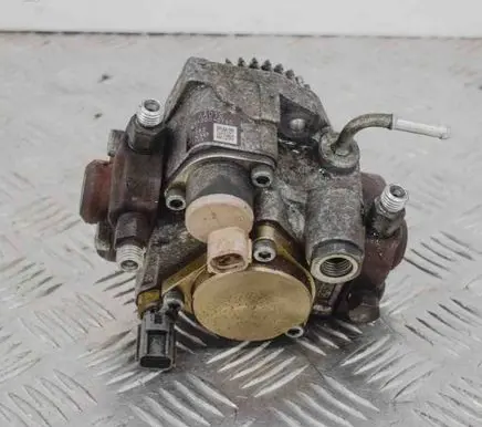 Subaru Legacy Fuel injection high pressure pump 2940000760