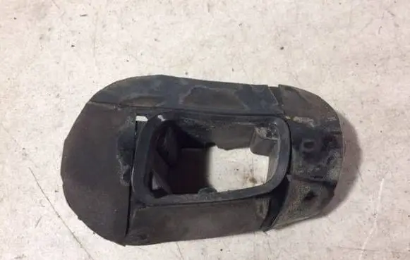 Porsche Cayenne (9PA) Headlight washer nozzle holder 7L580775103