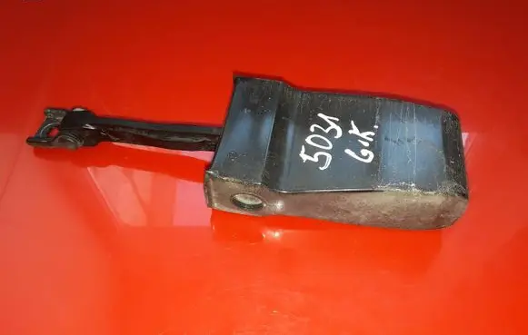 Skoda Superb B6 (3T) Rear door check strap stopper 3T0839249
