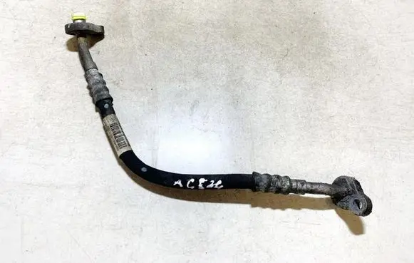 Volvo S60 Air conditioning (A/C) pipe/hose 31305891 20111220a