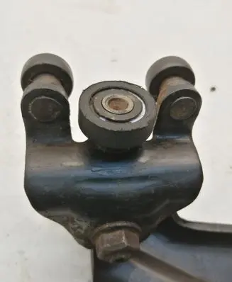 Ford Transit Sliding door upper roller guide/hinge YC15V25028AE