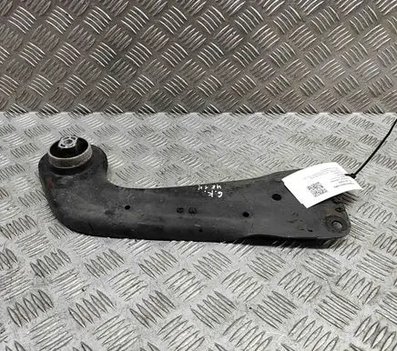 Volkswagen PASSAT B8 Rear upper control arm/wishbone 5Q0505225C