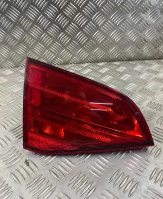 Audi A4 S4 B8 8K Tailgate rear/tail lights 8K9945093