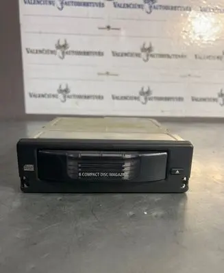 BMW 5 E60 E61 CD/DVD changer 6956939 26956939 020469
