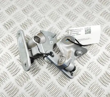 Mercedes-Benz CLA C117 X117 W117 Rear door hinge set A1767300637 A1767300437