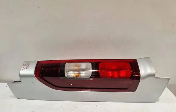Renault Trafic III (X82) Rear/tail lights 265A64439R