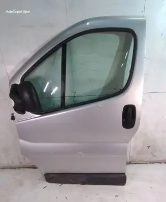 Opel Vivaro Front door