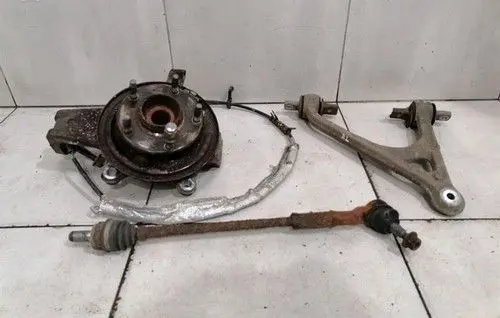 Chevrolet Corvette C6 Rear wheel bearing hub 88965638