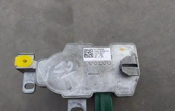 Volvo S80 Steering wheel lock 31202090