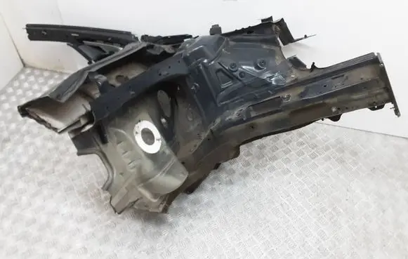 Volkswagen Golf VII Front side member 