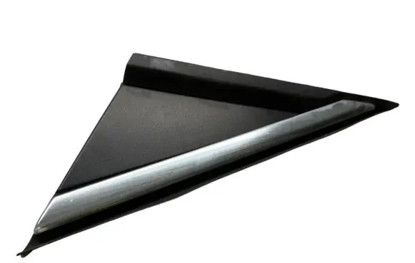 Opel Astra K Fender end trim 39041995 332153538