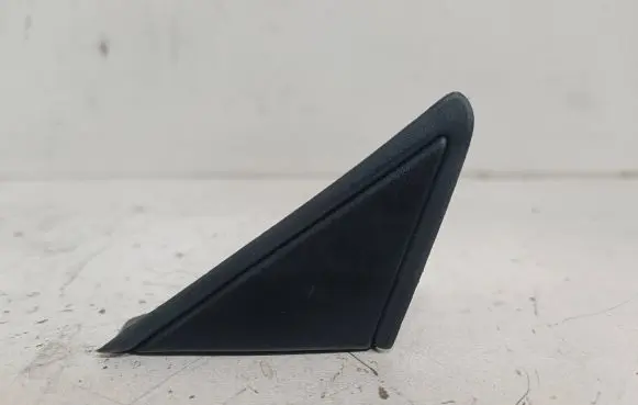 Fender end trim