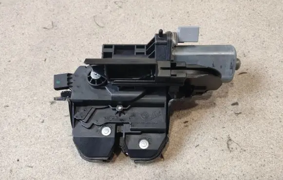 Porsche Macan (95B) Tailgate/trunk/boot lock/catch/latch 95B827505