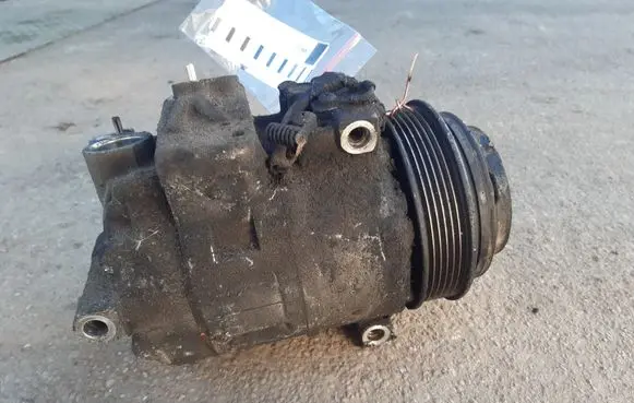 Mercedes-Benz C W202 Air conditioning (A/C) compressor (pump) A0002340911