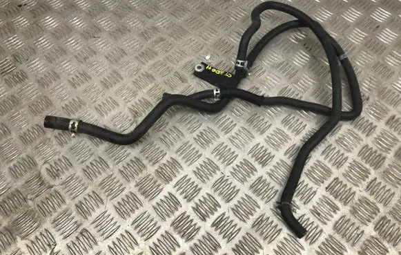 Lexus CT 200H Intercooler hose/pipe 130323