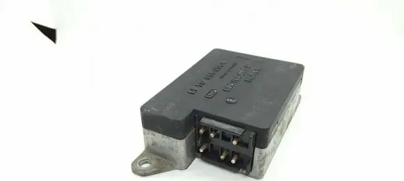 Mercedes-Benz E W124 Airbag control unit/module 0285001050 01910989
