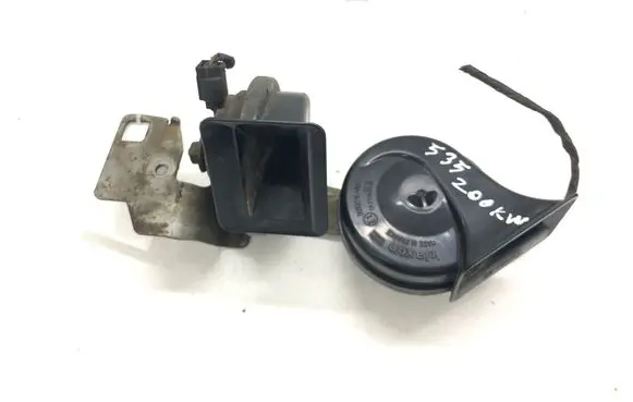 BMW 5 E60 E61 Horn signal 6935988