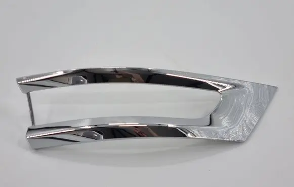 Jeep Grand Cherokee Rear/tail light trim molding 6003TK0210 6003TK0212