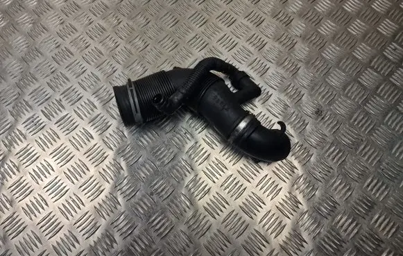 Volkswagen Polo V 6R Air intake duct part 6R0129654C