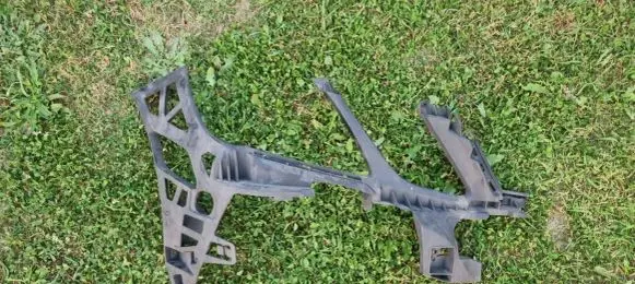 Mercedes-Benz E W212 Front bumper mounting bracket A2128852265
