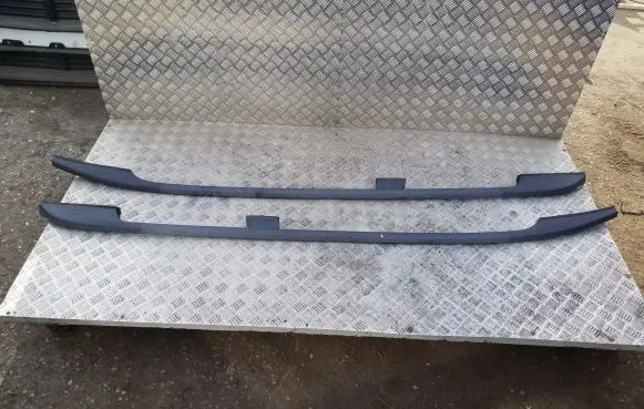 Volvo XC70 Roof bar rail
