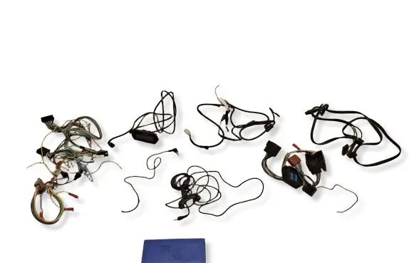 BMW 3 E90 E91 Hands-free kit PARROT BLUEBOX MKI9100
