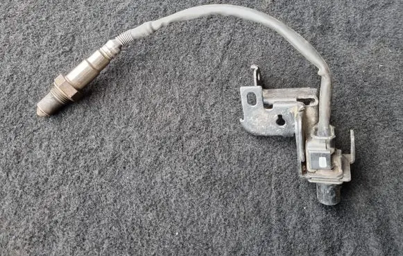 KIA Sportage Lambda probe sensor 393502A640 9025050139