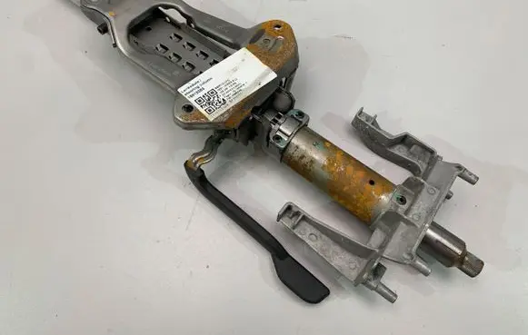 BMW i3 Steering wheel axle set 6865576