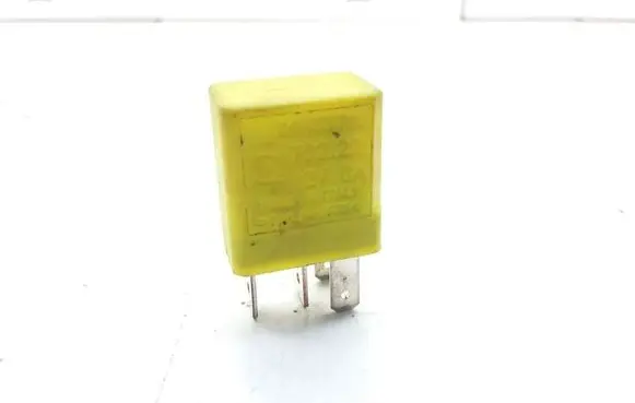Opel Vectra B Other relay 24433728