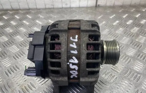 Nissan Qashqai Generator/alternator 231004EA0AF