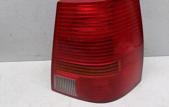 Volkswagen Golf IV Rear/tail lights 1J9945096P 28438007