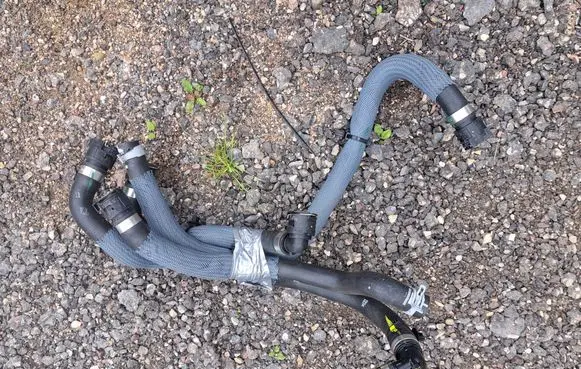 Renault Austral Air intake hose/pipe 215343314R 924009595R