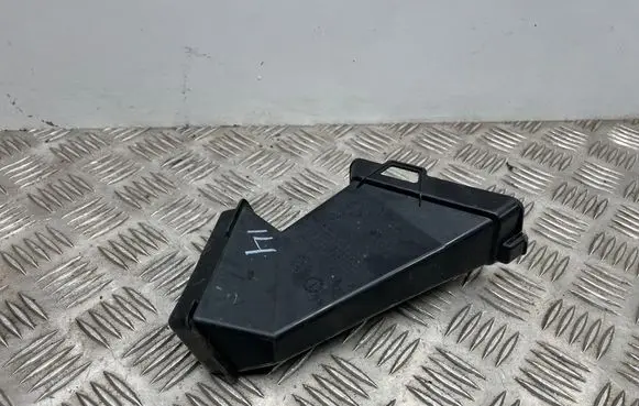 BMW X5 G05 Rain gutter 7434888