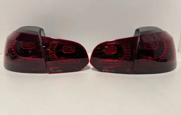 Volkswagen Golf VI Rear/tail lights set 